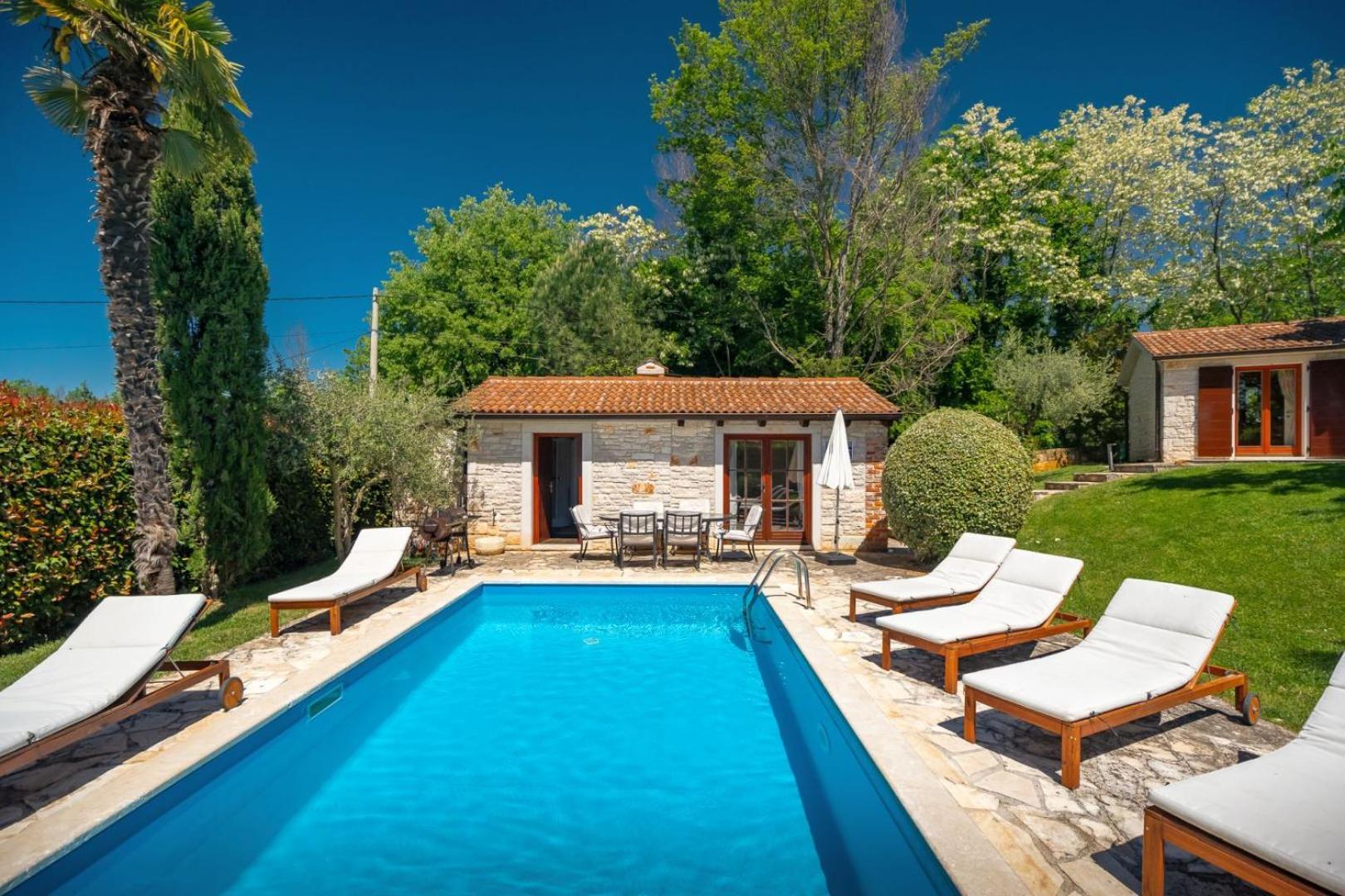 Rustic Villa Cehici With Pool In Sveti Lovrec Jehnici Eksteriør bilde