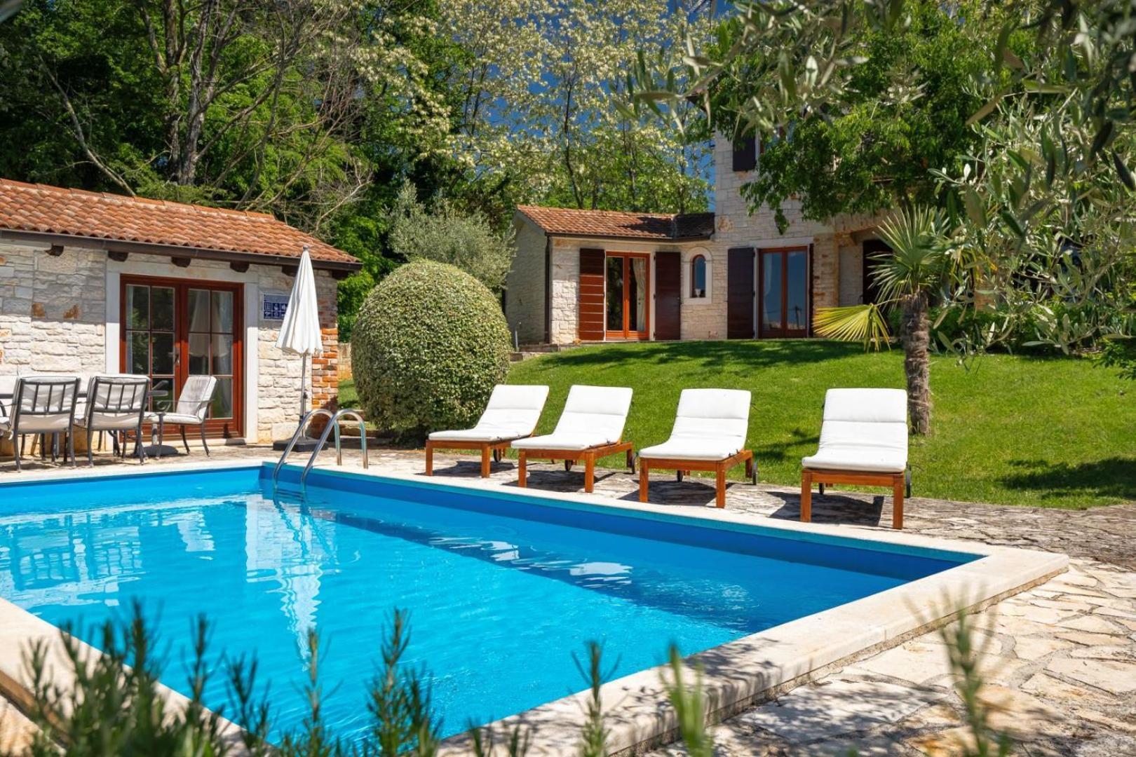 Rustic Villa Cehici With Pool In Sveti Lovrec Jehnici Eksteriør bilde